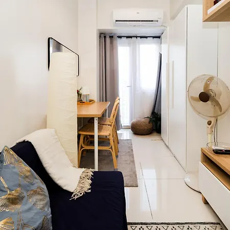 Charlie'S Staycation At Coast Residences