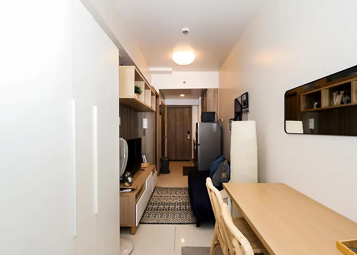 Charlie's Staycation At Coast Residences Manila