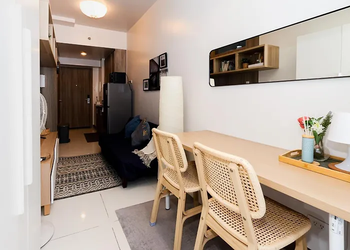 Charlie's Staycation At Coast Residences