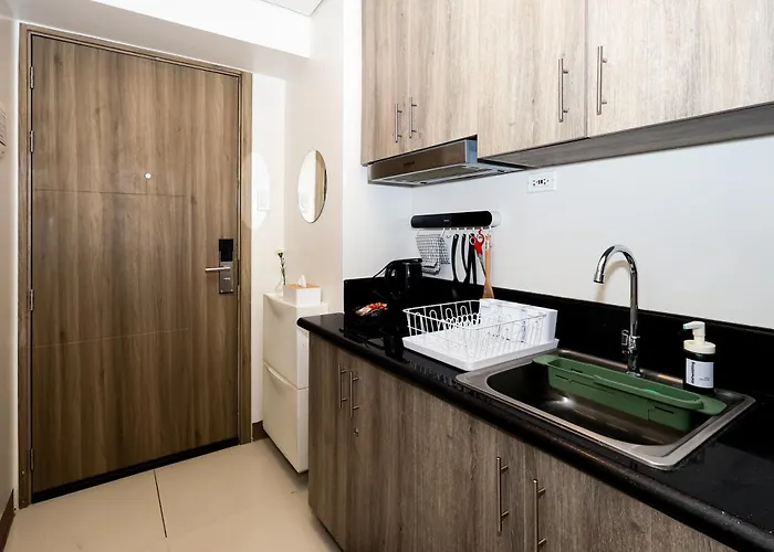 Charlie's Staycation At Coast Residences